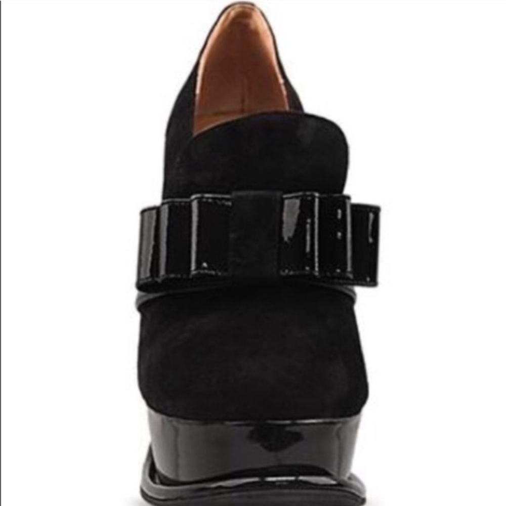 New Jeffrey Campbell black platform heels size 6.5